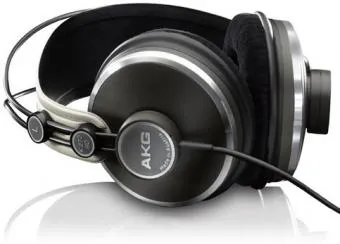 AKG K272HD