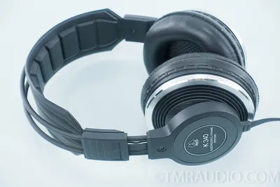 AKG K340