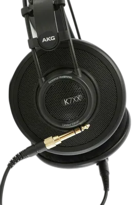 AKG K7XX