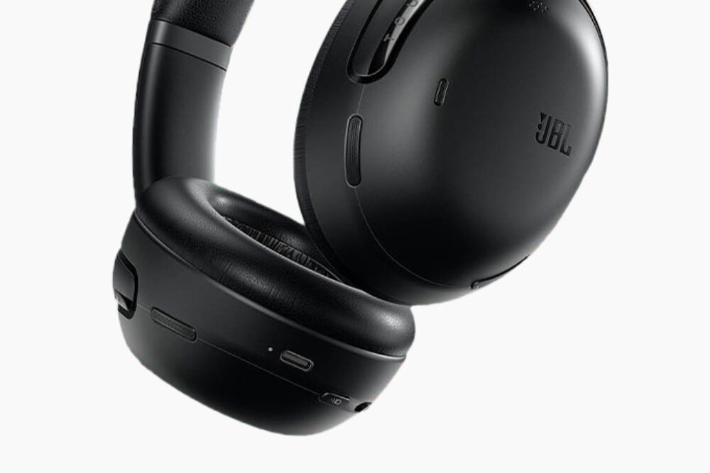 JBL Tour One M3